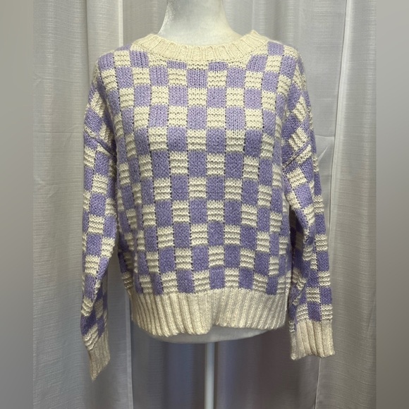 Fate purple & white checker sweater | size medium - Picture 1 of 7